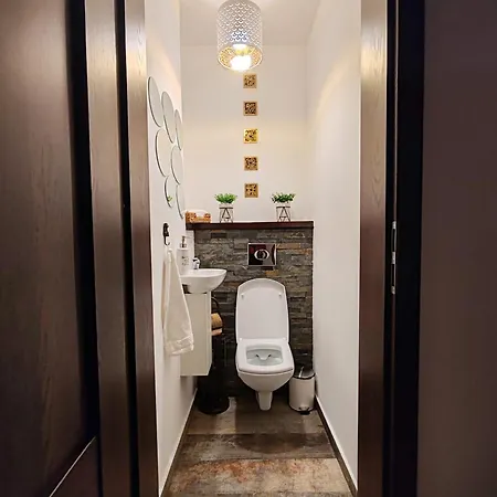 In The Center * Bucarest